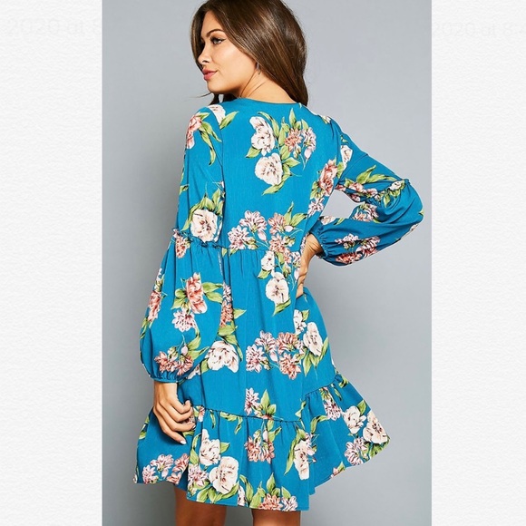 Peach Loves CA - The Teena Dress - Picture 2 of 3